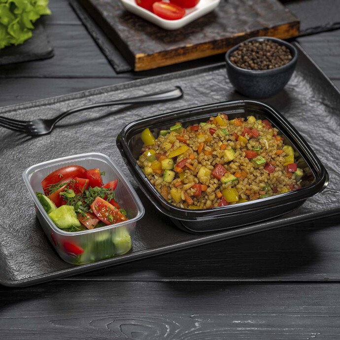 Булгур с овощами и закуска из свежих овощей