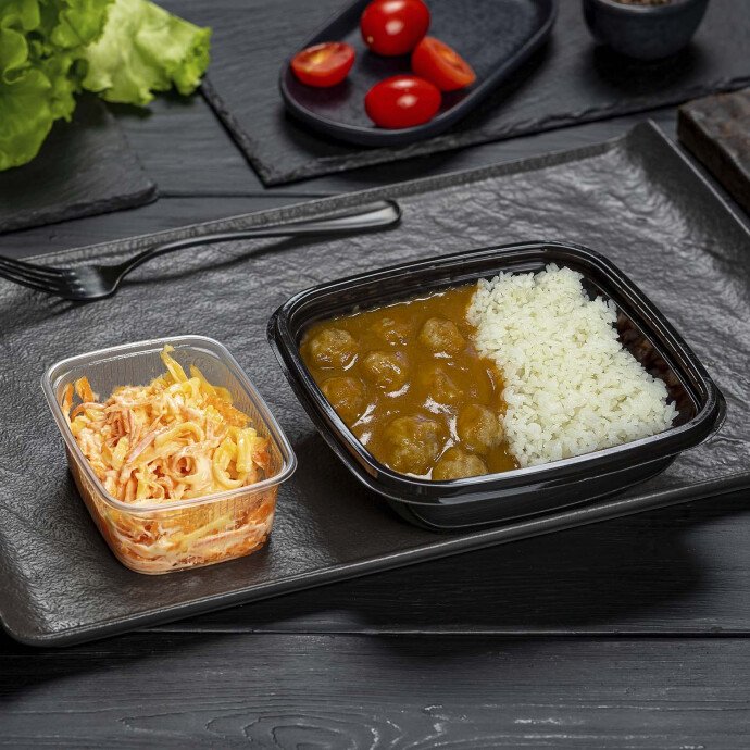 Фрикадельки мясные с рисом и закуска из моркови с сыром