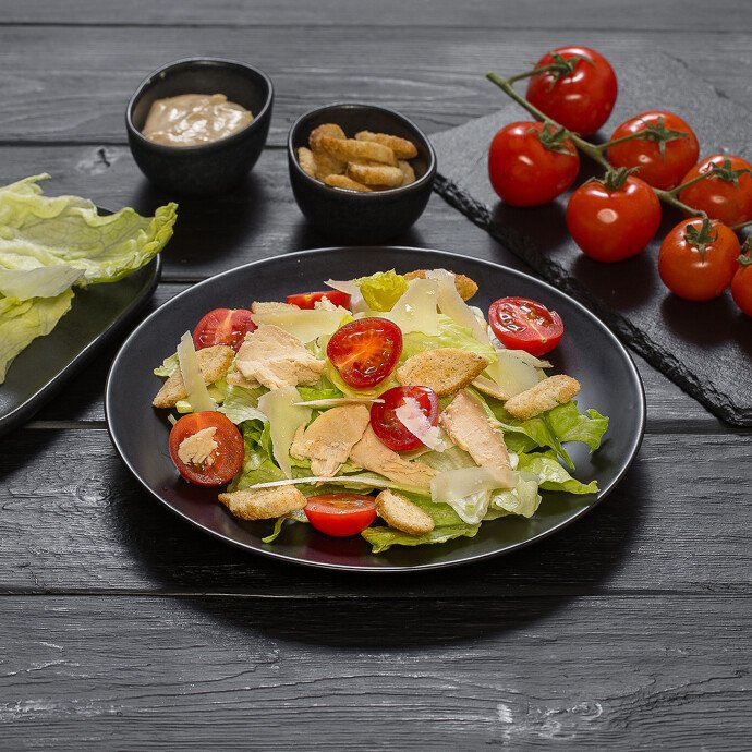 Цезарь с курицей