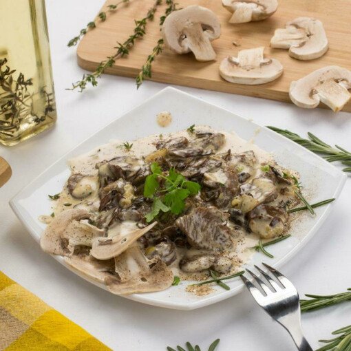 Бефстроганов с грибами